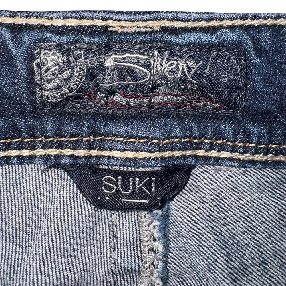 Silver Jeans Co Suki Mid Rise Curvy Bermuda Denim Shorts Dark Wash W31 L11